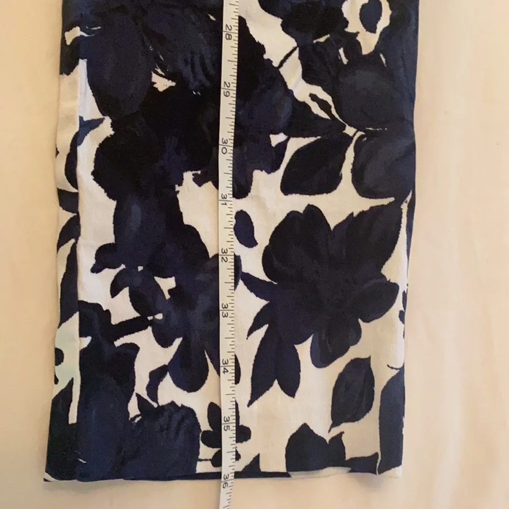 Floral Ribkoff Pants Size 10 - Picture 6 of 7